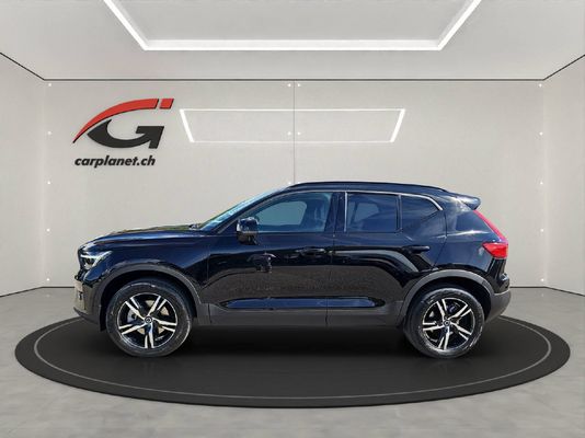 Volvo XC40 2.0 B3 MH Plus Dark