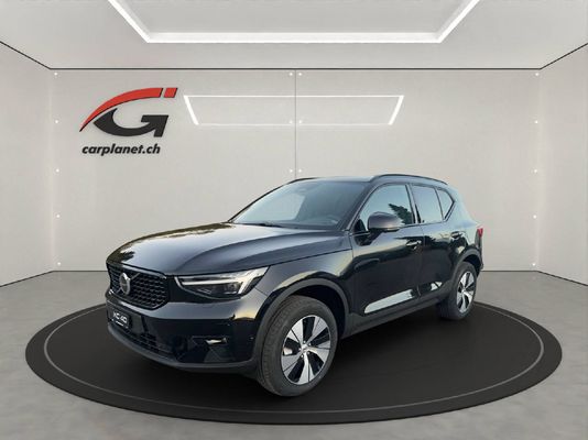 Volvo XC40 2.0 B3 MH Plus Dark