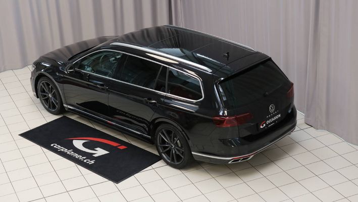 VW Passat Variant 2.0 TSI Elegance R-Line DSG