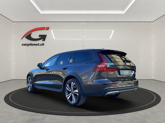 Volvo V60 Cross Country 2.0 B4 Ultimate AWD