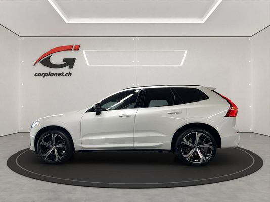 Volvo XC60 2.0 B5 MH Ultra Dark AWD