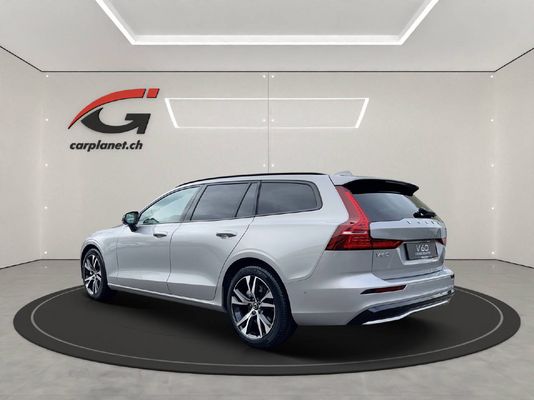 Volvo V60 2.0 B4 Plus Dark